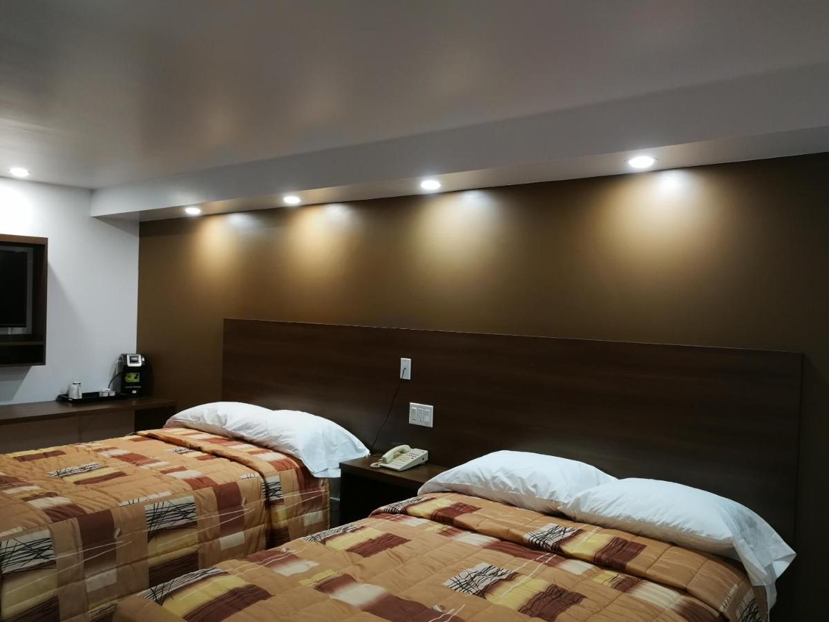 Motel Chez Nous Laval Extérieur photo